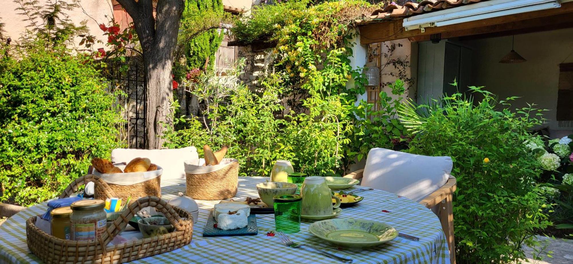 Bed and Breakfast La Belle Histoire Claviers Exterior foto